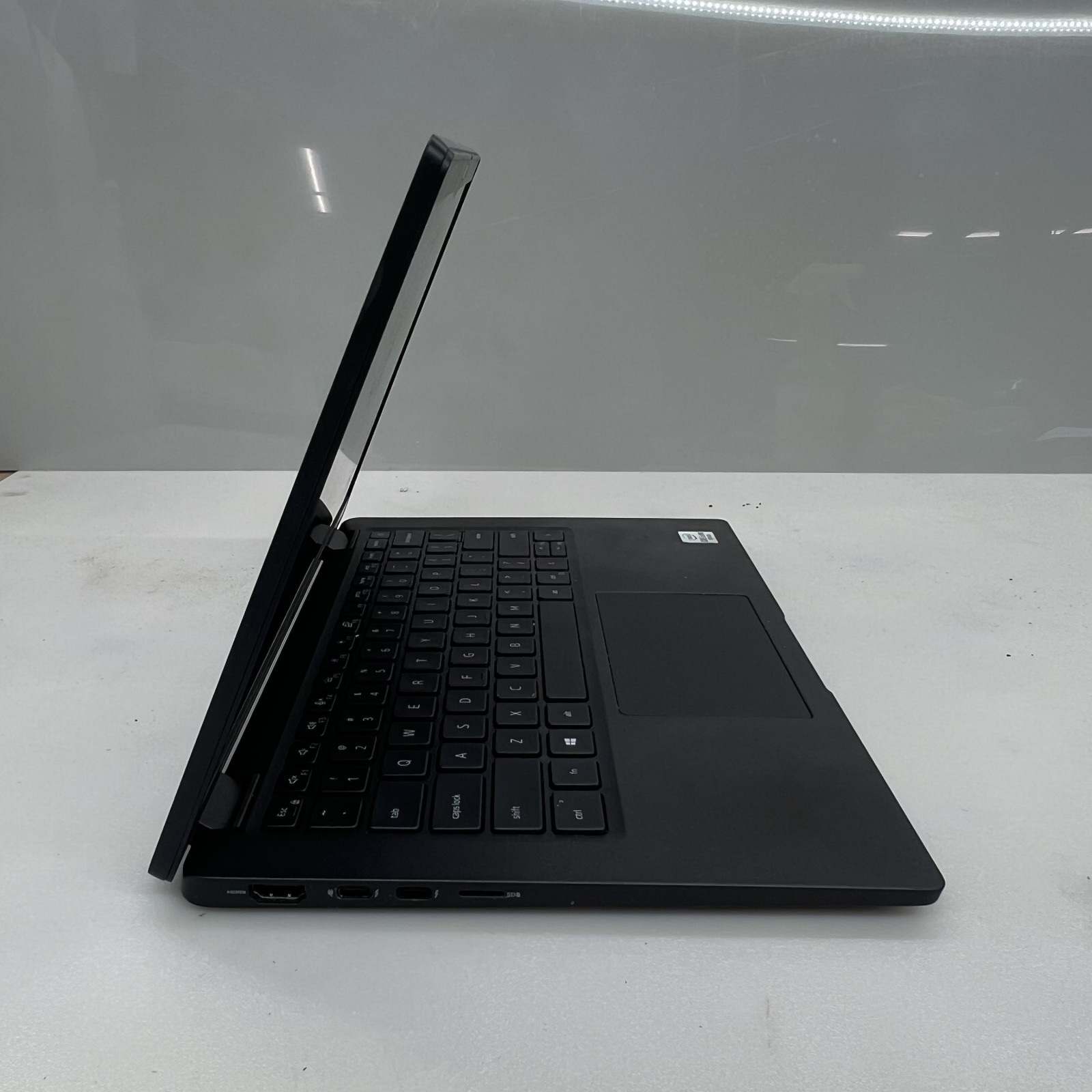 DELL LATITUDE 7410 i5-10310U @ 1.70GHz 16GB RAM NO OS/SSD FOR PARTS/REPAIR