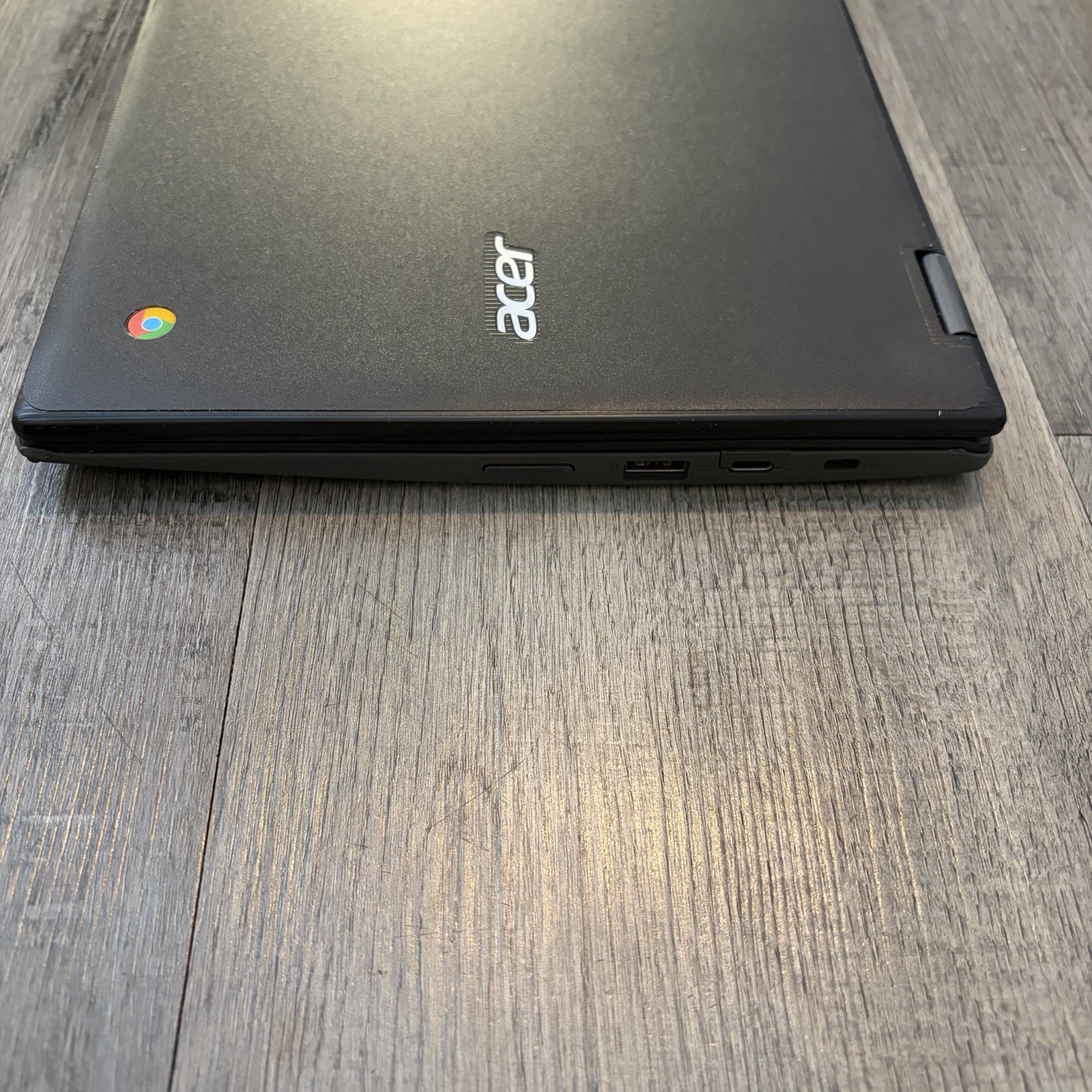 Acer Chromebook Laptop R752T Nx.A94AA.001 32 Gb WiFi 4 Gb Touch Screen 2 In 1
