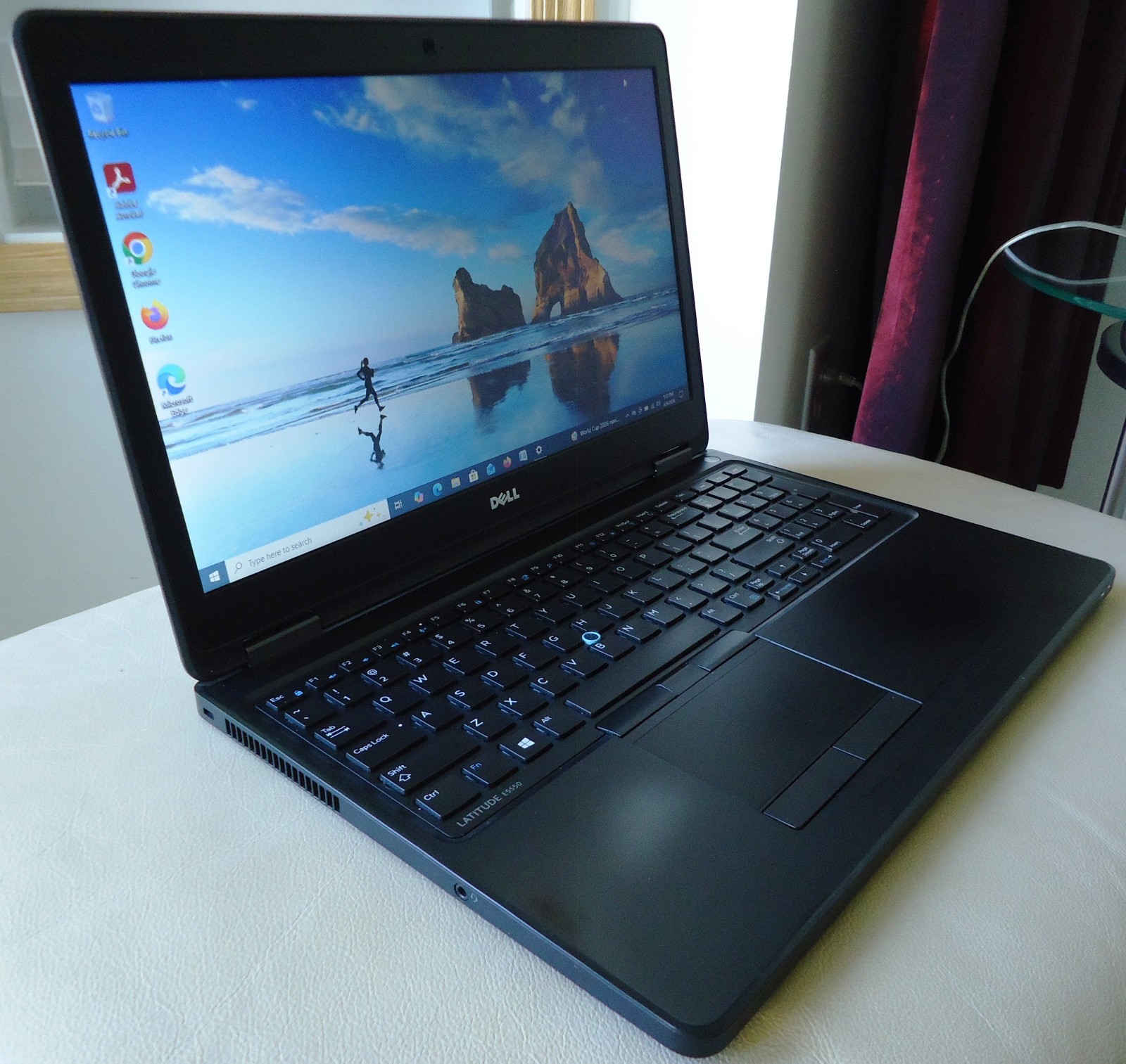 Dell Latitude E5550 Intel I5 2.30 GHz 500 HDD 8 GIG RAM WINDOWS 10 MS OFFICE