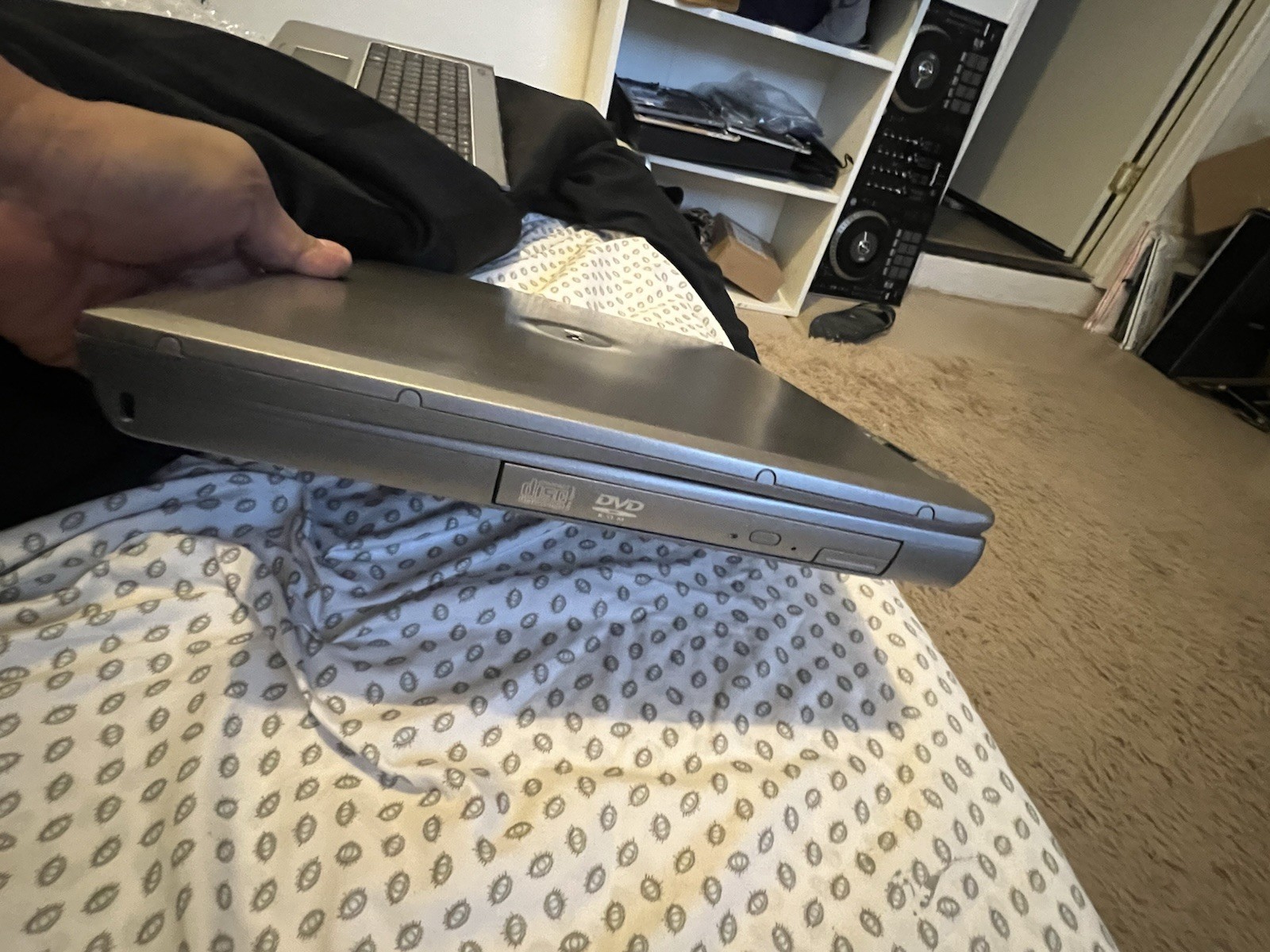 Dell Latitude D505 Laptop Intel Pentium M 1.6GHz 1289MB RAM No HDD/OS