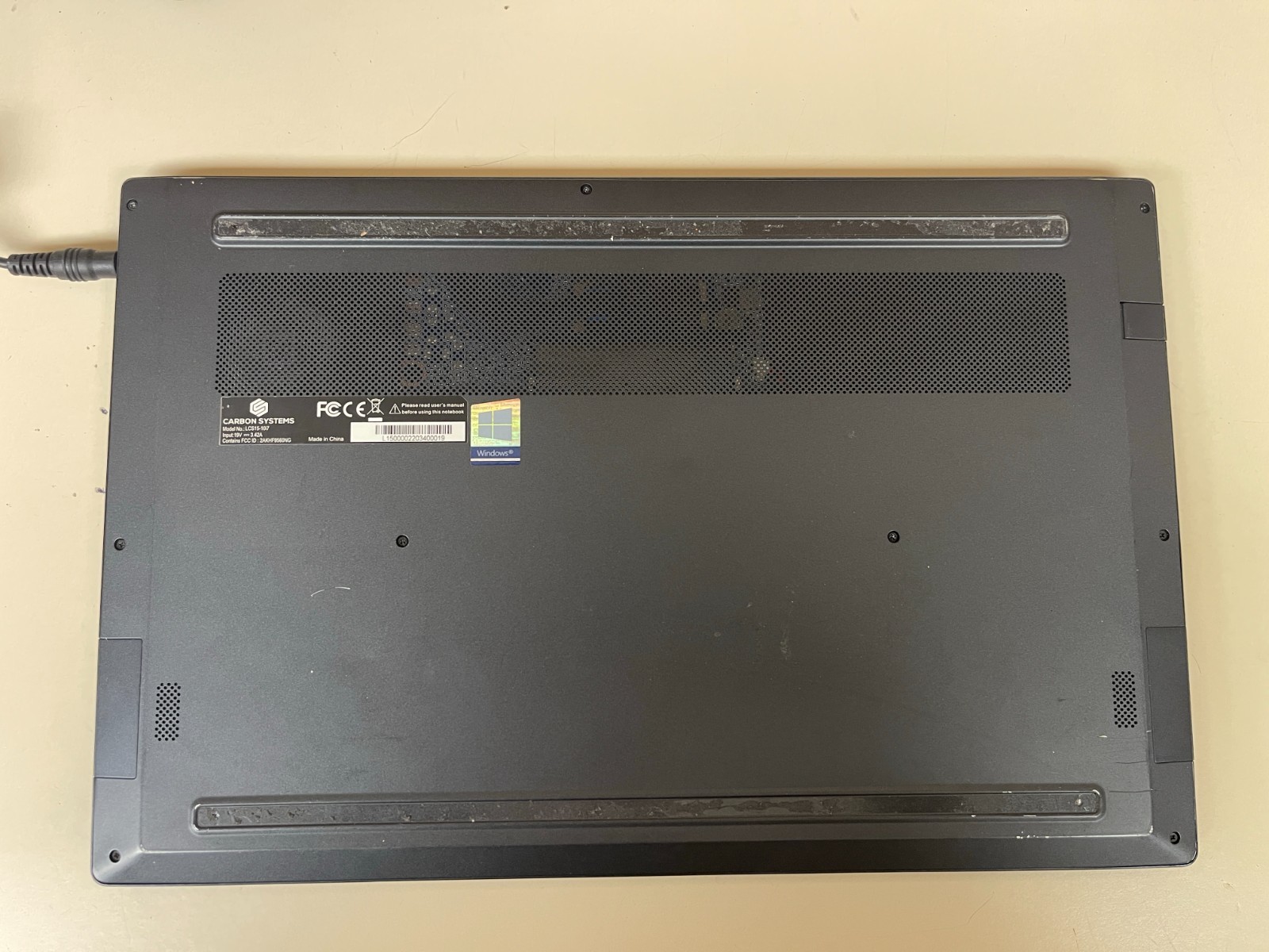 Carbon Systems Iridium 15 Intel Core i7-10510U 16GB RAM | USED |