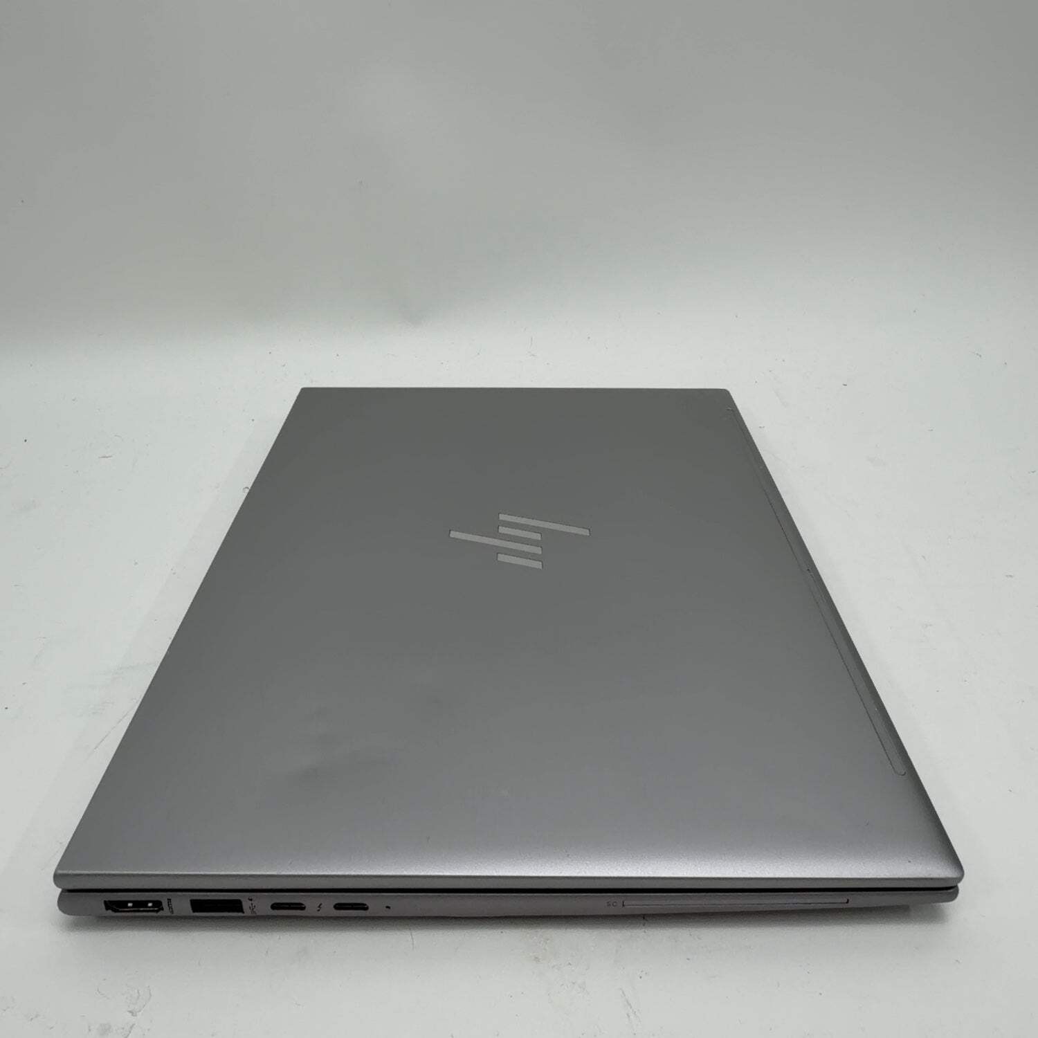 HP ZBook FIREFLY G10 14″ i7-1365U 1.8GHz 32GB RAM 256GB SSD RTX A500