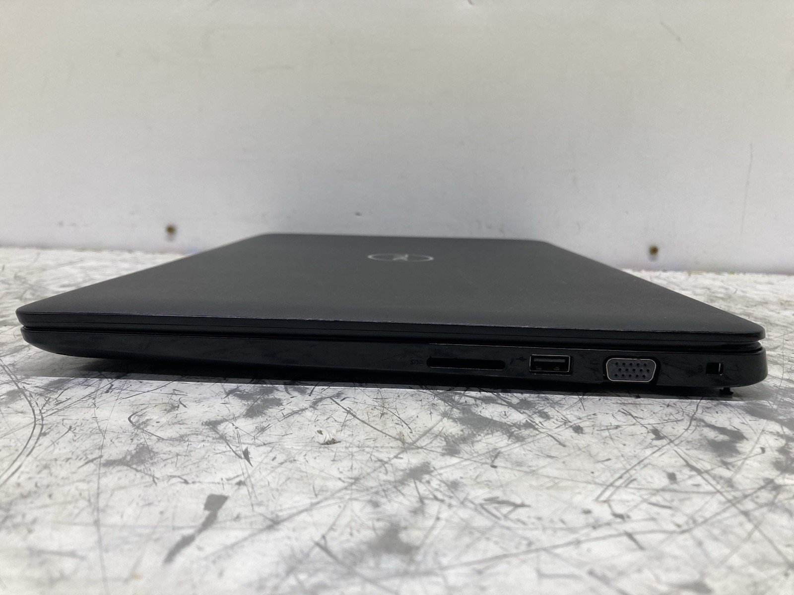 Dell Latitude 3500 Laptop Intel i5-8265U 1.6GHz 4GB RAM No HDD – Boot to BIOS