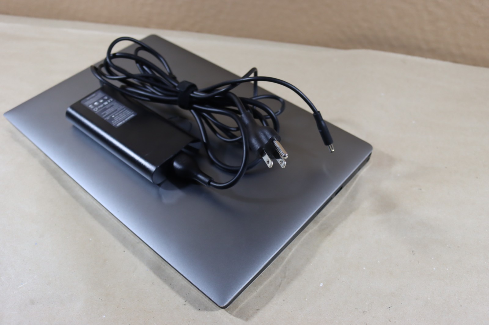 Dell Precision 5540 i7-9850H 512GB SSD 16GB RAM Nvidia Quadro T1000