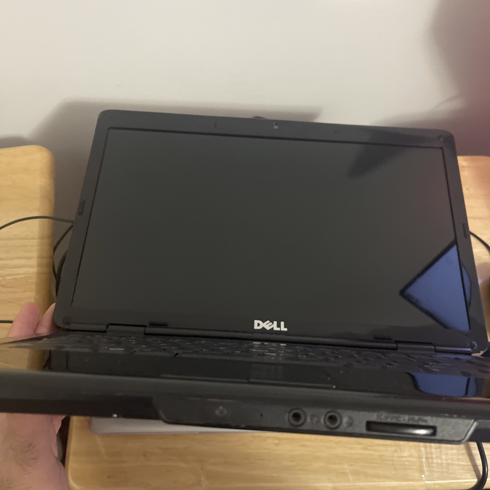 Dell Inspiron 1545 Intel Pentium Dual-Core T4200 2GHz 4GB Ram 300GB HD W10 Parts