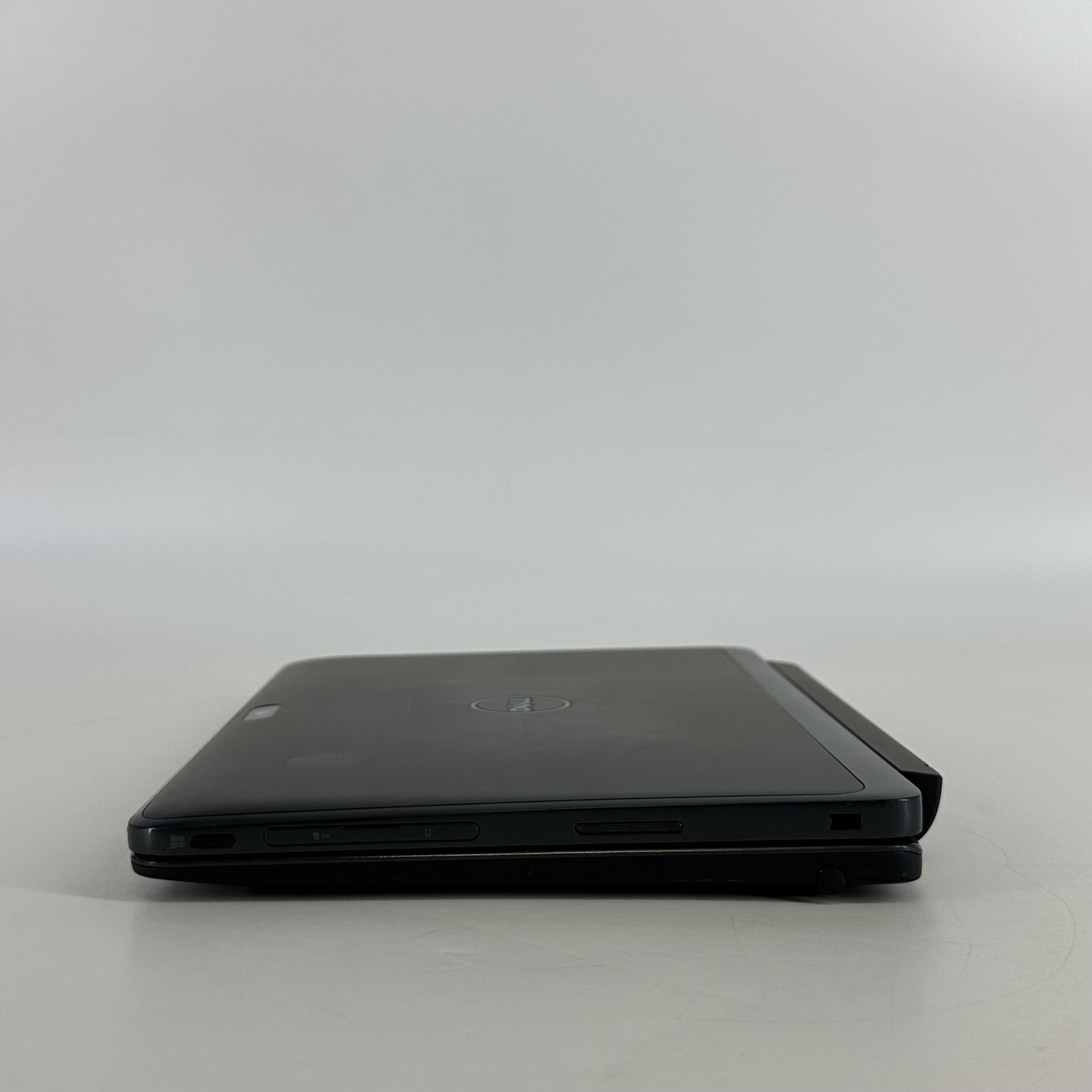 Dell Venue 10 Pro 5056 TOUCH Atom x5-Z8500 1.44GHz 4GB 128GB Good – BAD CAMERA
