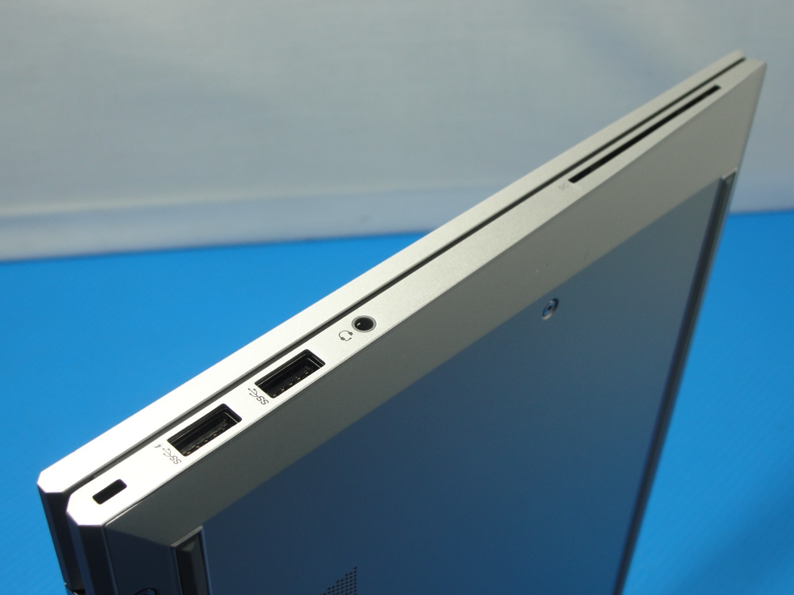 HP EliteBook x360 830 G7 13.3″ FHD Touch i7-10810U 1.1GHz 16GB 512GB W11Pro+PA