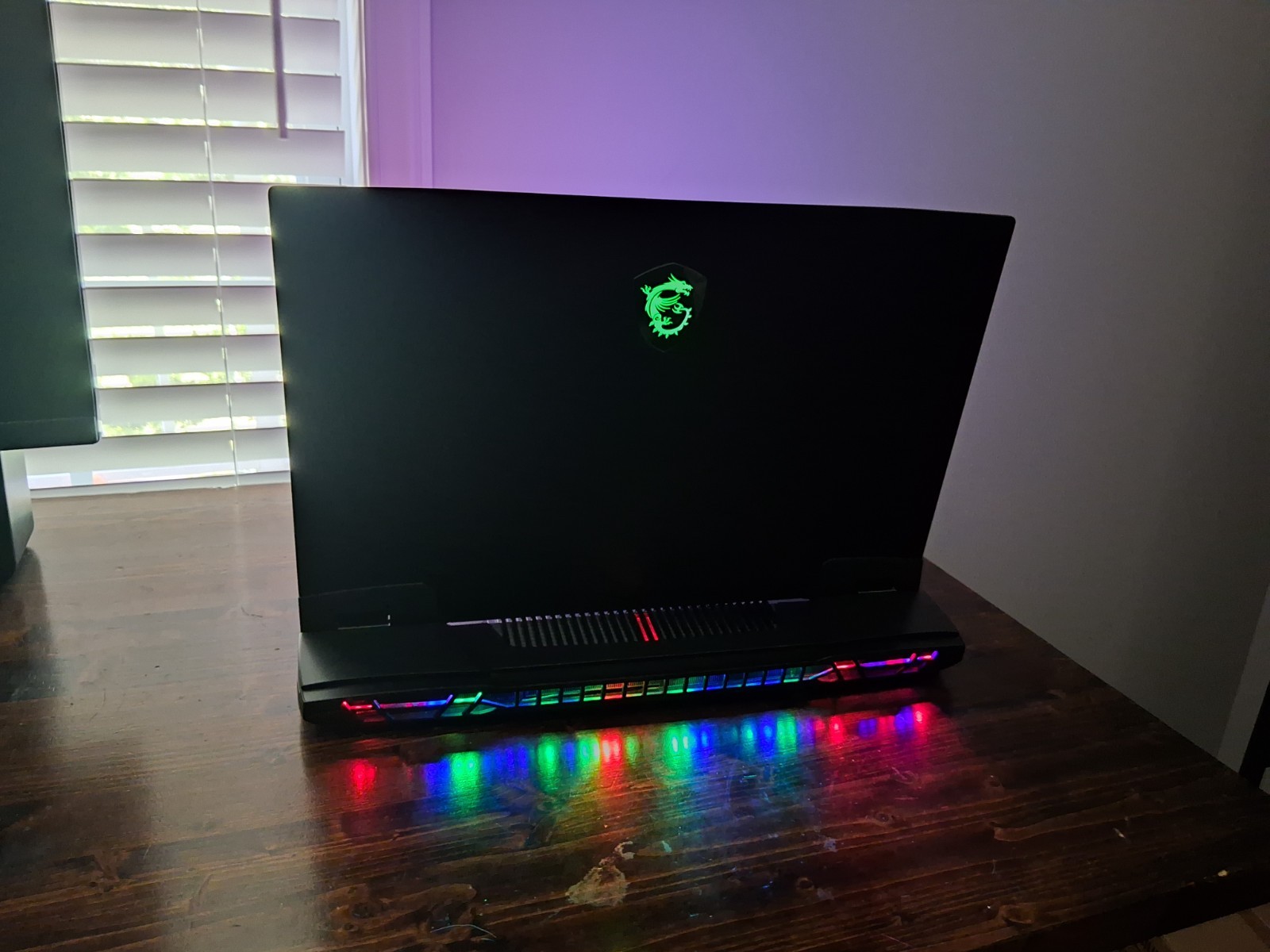 MSI GT77 Titan (12900hx, 3080ti, 32gb RAM)