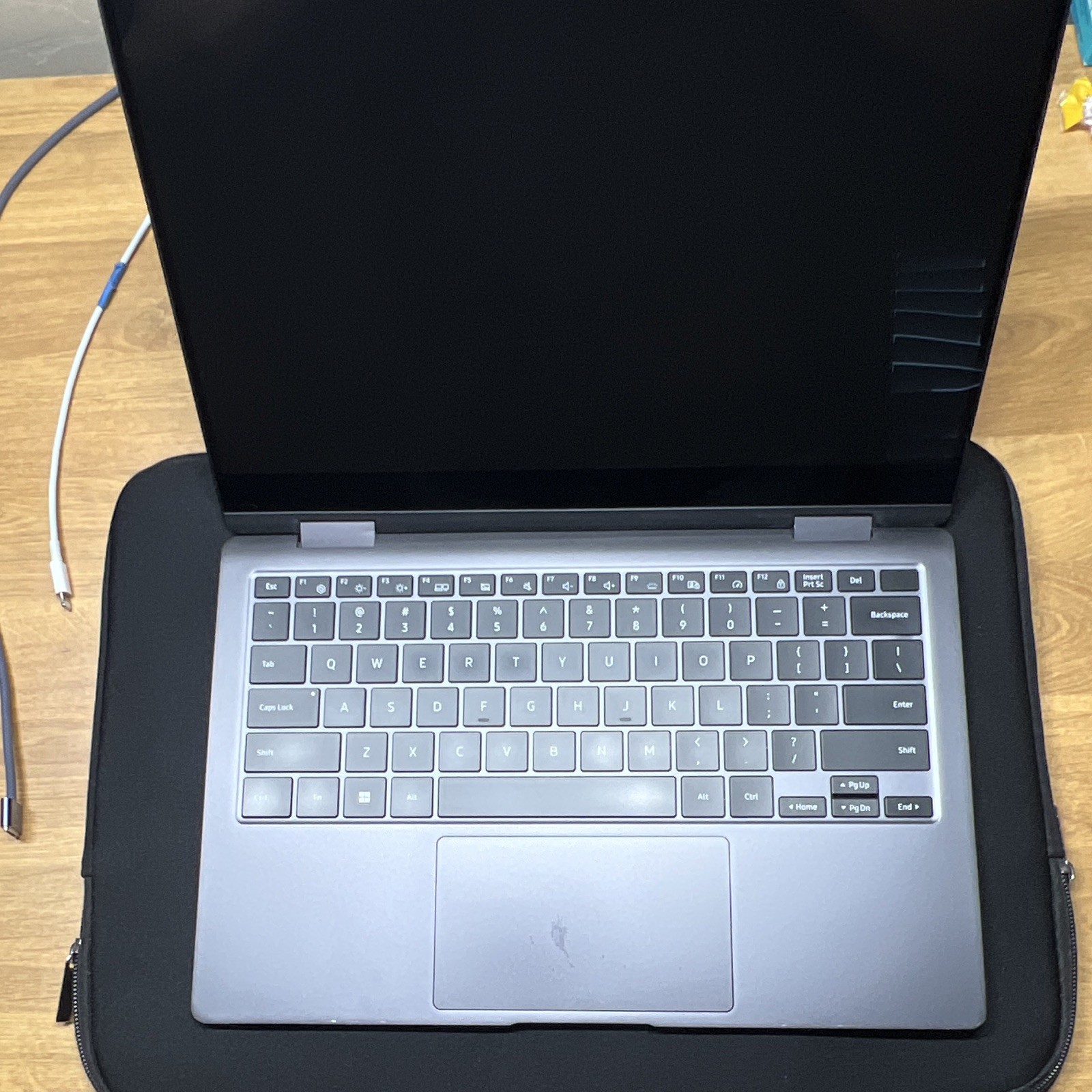 Samsung Galaxy Book2 360 Laptop i5-1235U 8GB 256GB SSD 13.3″ Win 11 Pen Touch