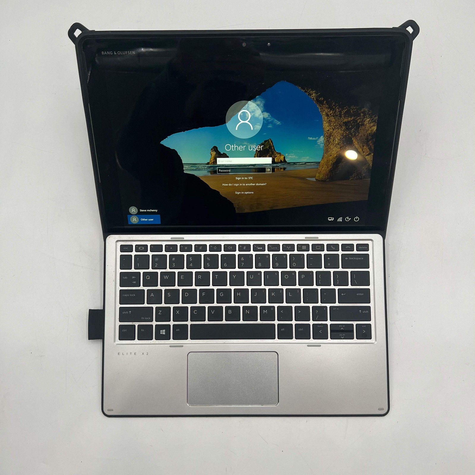 HP Elite X2 14-inch Core i5 2.7GHz 8GB RAM 256GB Silver Broken For Parts