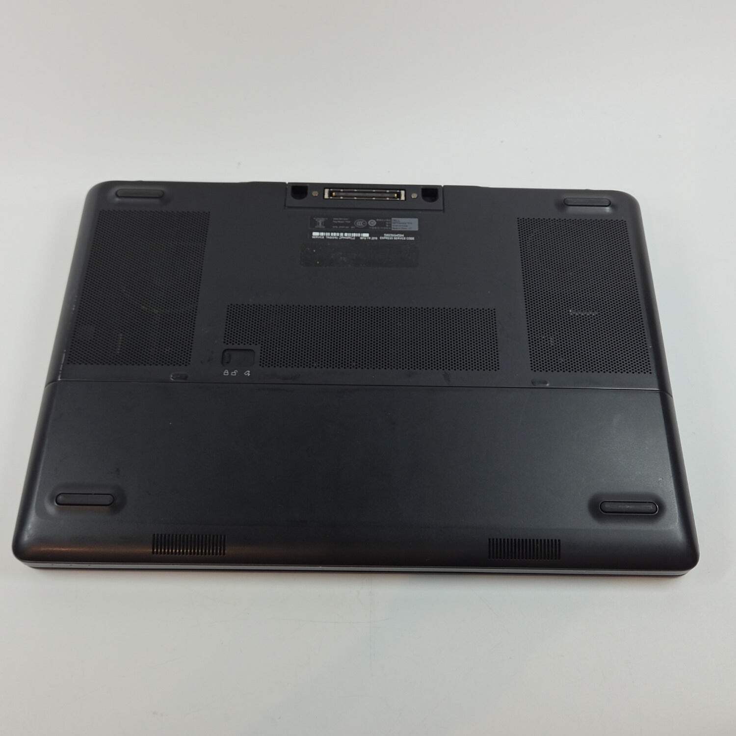 Dell Precision P53F 15.6″ i7-6820HQ 2.7GHz 16GB RAM 500GB SSD Quadro M1000M