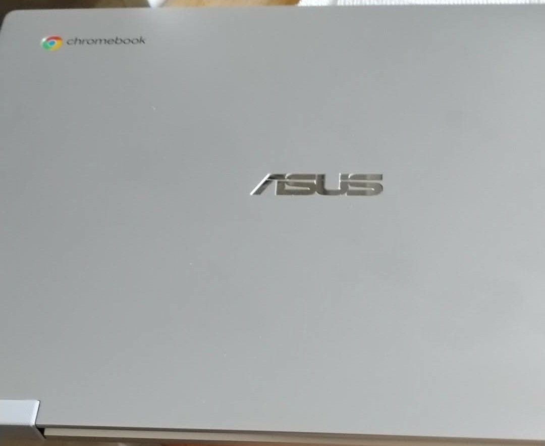 ASUS CX1400CKA-DB44 Chromebook 14″ Celeron 4GB 32GB eMMC ChromeOS Silver Bag