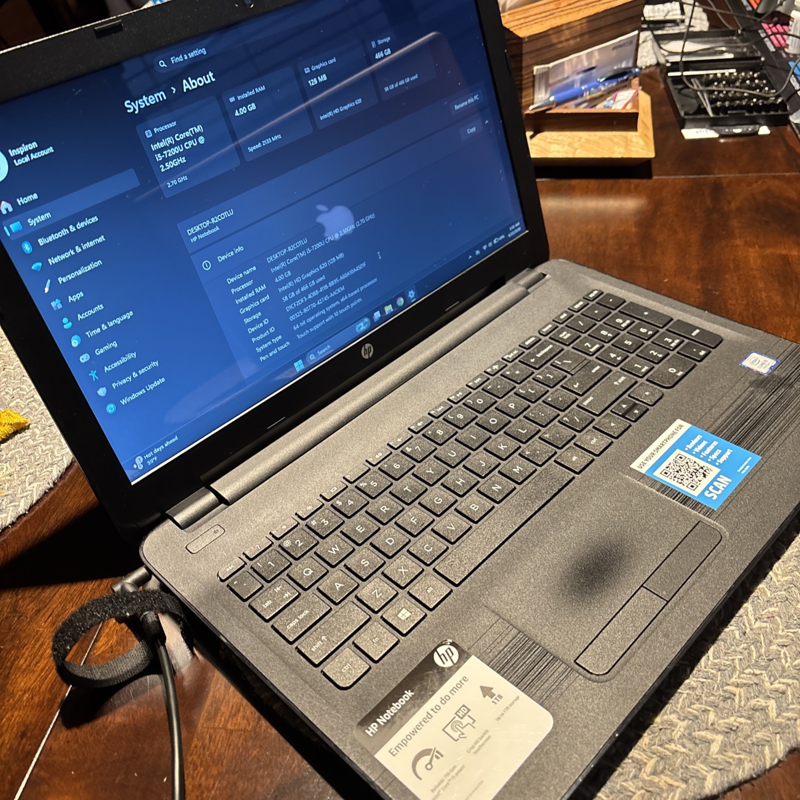HP 15-AY103DX i5-7200U 4GB RAM *AS IS/GOOD BATTERY/500HDD/ Win 11