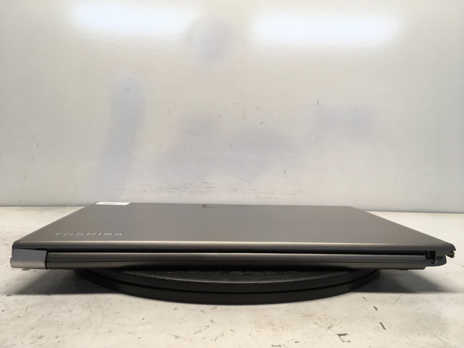 Toshiba Tecra Z40-B1420 Intel i7 vPro No RAM NO HDD