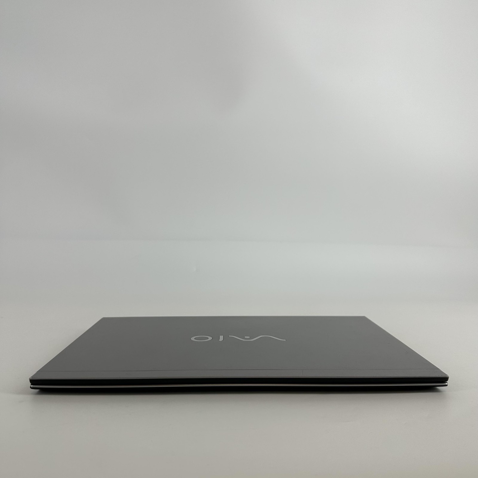 Vaio S13 13 Gray FHD i5-8250U 1.60GHz 8GB RAM 256GB SSD Good