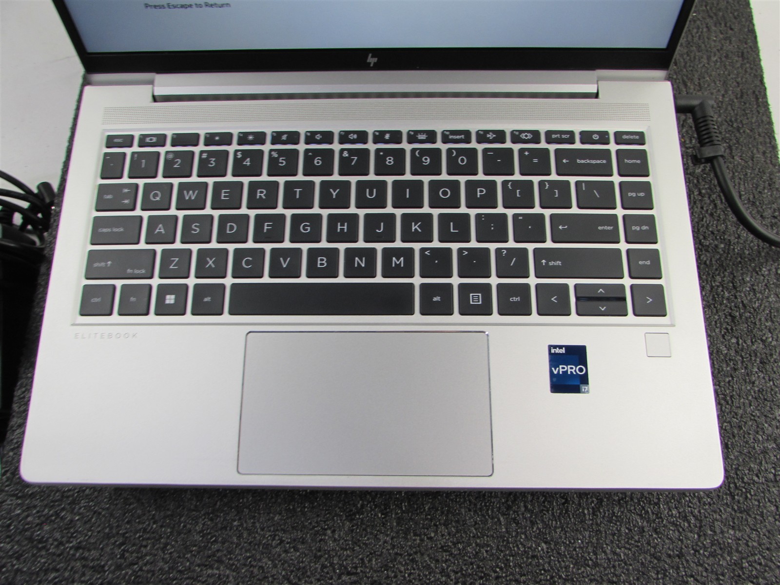 HP ELITEBOOK 640 (G9) 1920X1080 FHD TOUCHSCREEN I7-1270P NO SSD 4GB RAM NO O.S