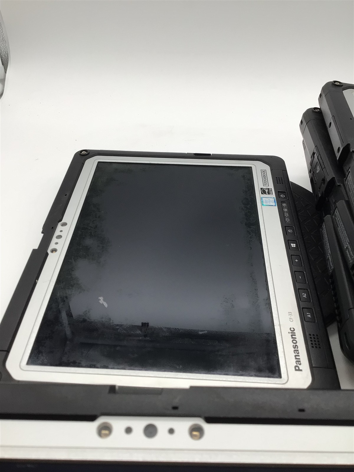 Lot of 10 Panasonic ToughBook CF-33 i5-7300U 2.60GHz/No HD *No Batt/Keyboard*