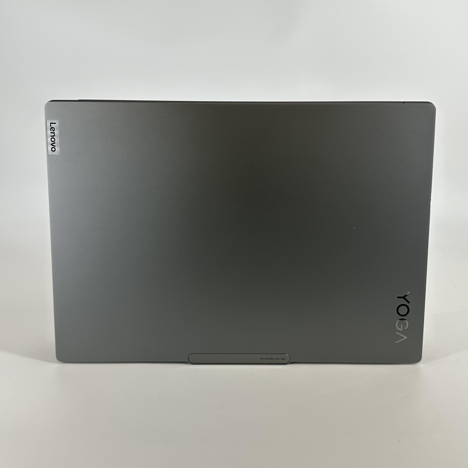 Lenovo Yoga Pro 9i 16 QHD+ TOUCH 2.3 GHz Ultra 9 185H 32GB 1TB SSD RTX 4050
