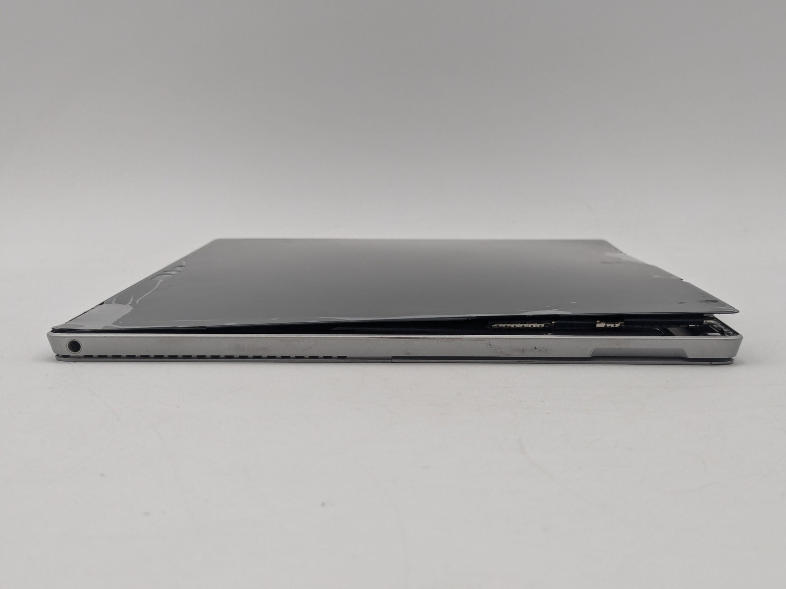 Microsoft Surface 13″ 2736 x 1824 I5-6300U 256GB SSD 8GB Motherboard *READ*