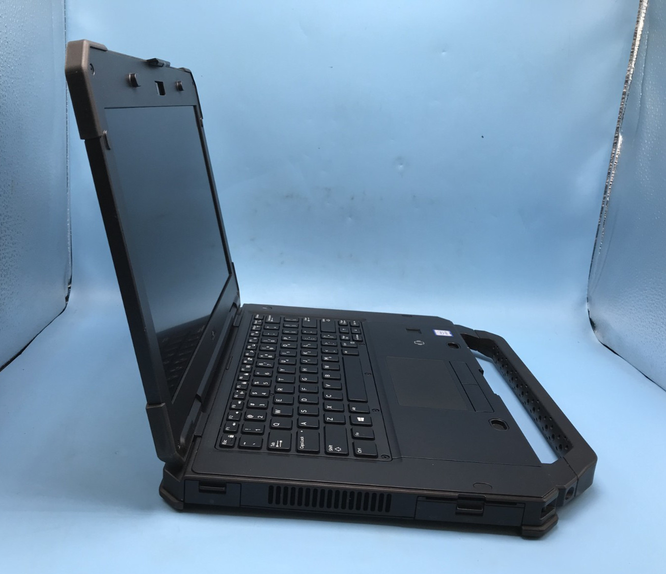 Dell Latitude 5420 Rugged 14″ Core i5-8350U 1.70GHZ 16GB RAM 256GB SSD Windows11