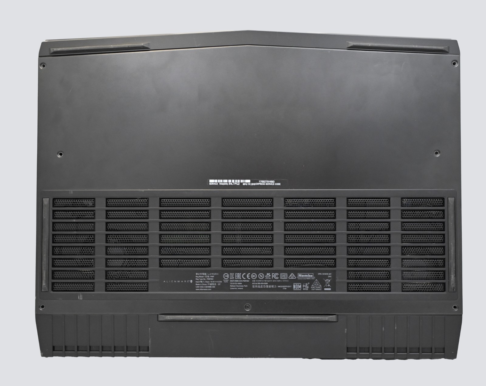 Alienware 15 R4 i7-8750H 2.2GHz 12GB RAM 240GB SSD GeForce GTX 1060 WINDOWS 11