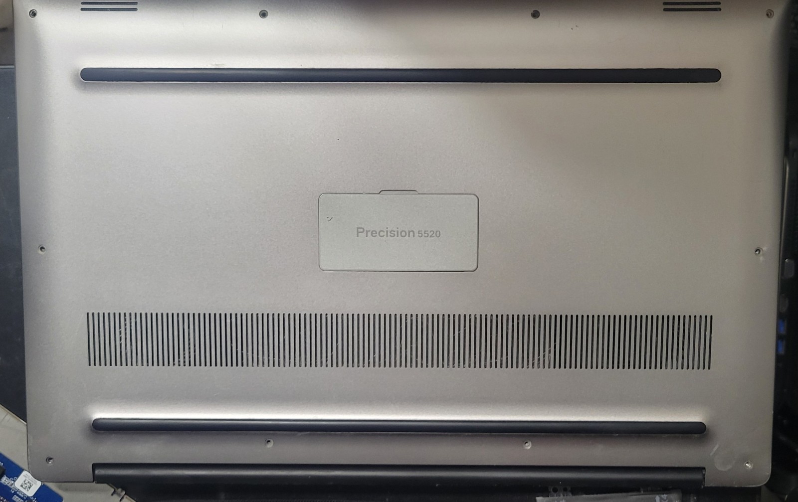 Dell Precision 5520 15.6″ Laptop i5-7440HQ 8GB RAM No Ssd