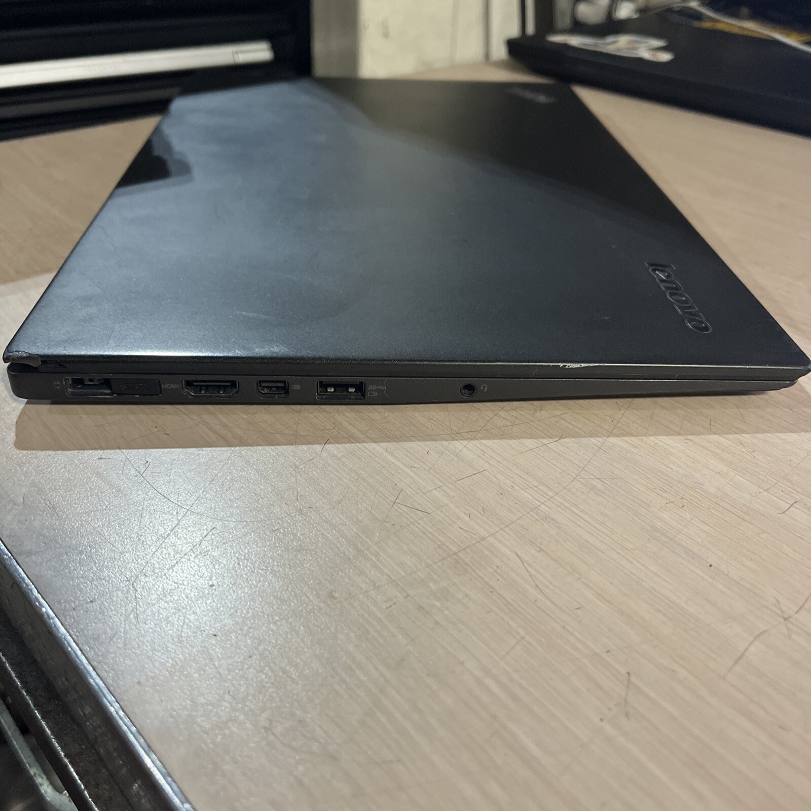 THINKPAD LENOVO X1 CARBON INTEL CORE I5-5300U 2.30GHZ 8GB RAM NO HD