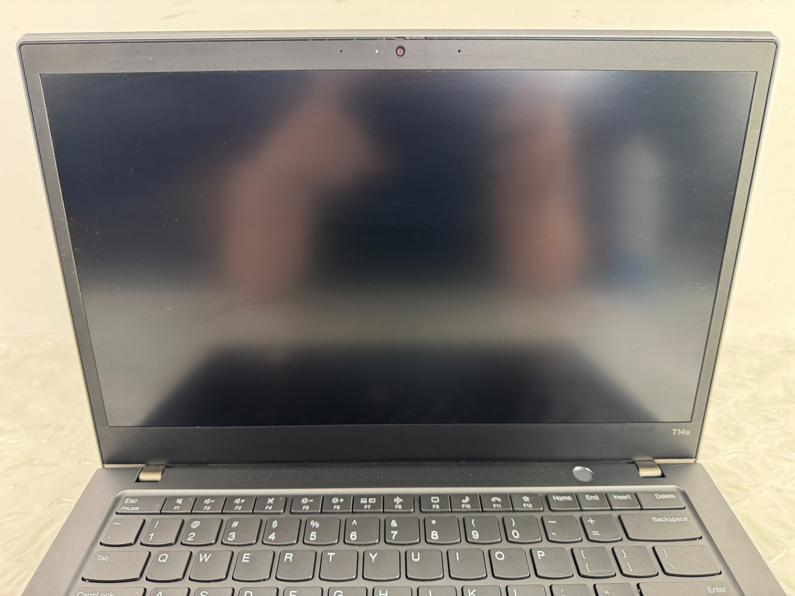 Lenovo ThinkPad T14s Gen 2 i7-1185G7 16GB 256GB SSD 14″ FHD Win 11 Pro