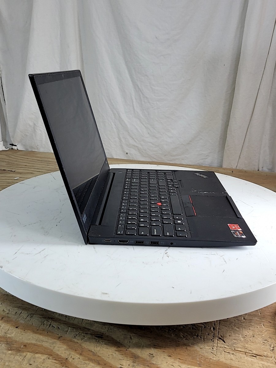 LENOVO THINKPAD E585 Laptop AMD RYZEN 3 3200U 4GB SEE NOTES