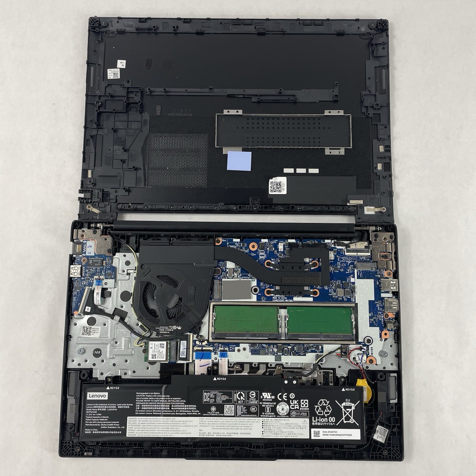 Lenovo ThinkPad E16 Gen 2 16″ Ryzen 7 7735U 2.70 GHz 16 GB RAM No SSD No OS READ