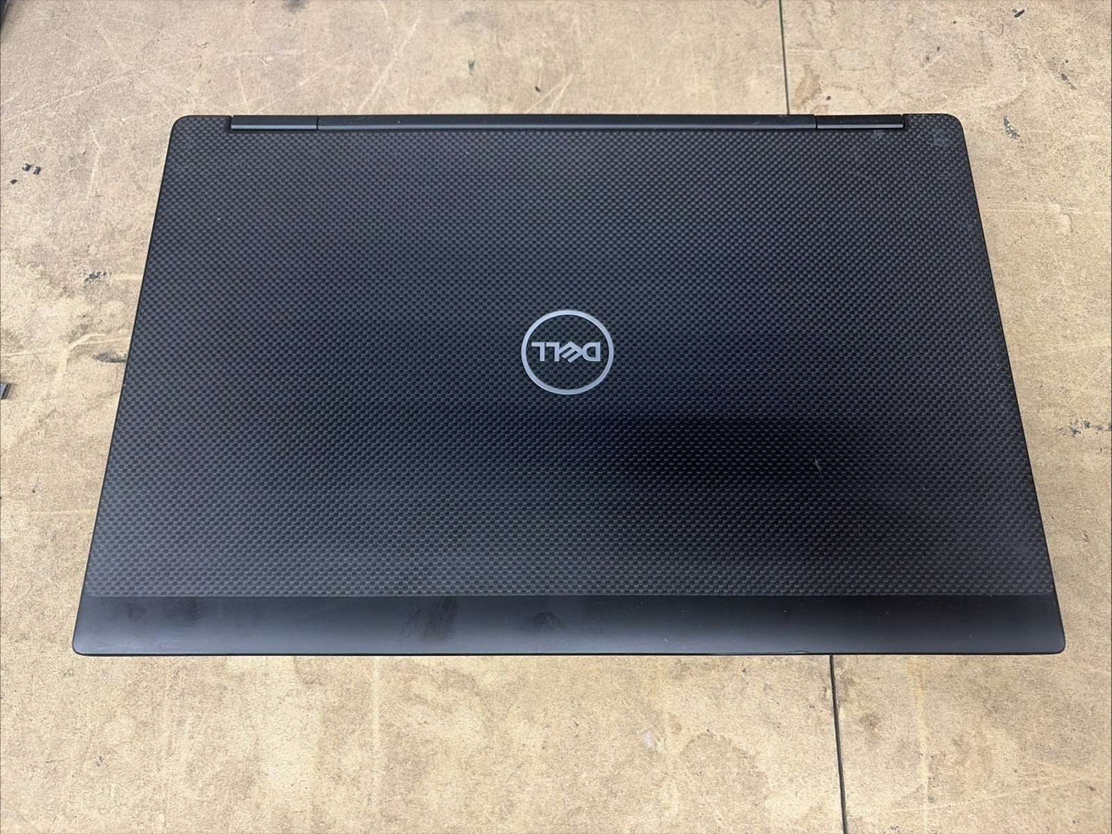 Dell Precision 7530 15.6″ UHD E-2176M 32GB RAM 256GB SSD Quadro P2000 No OS