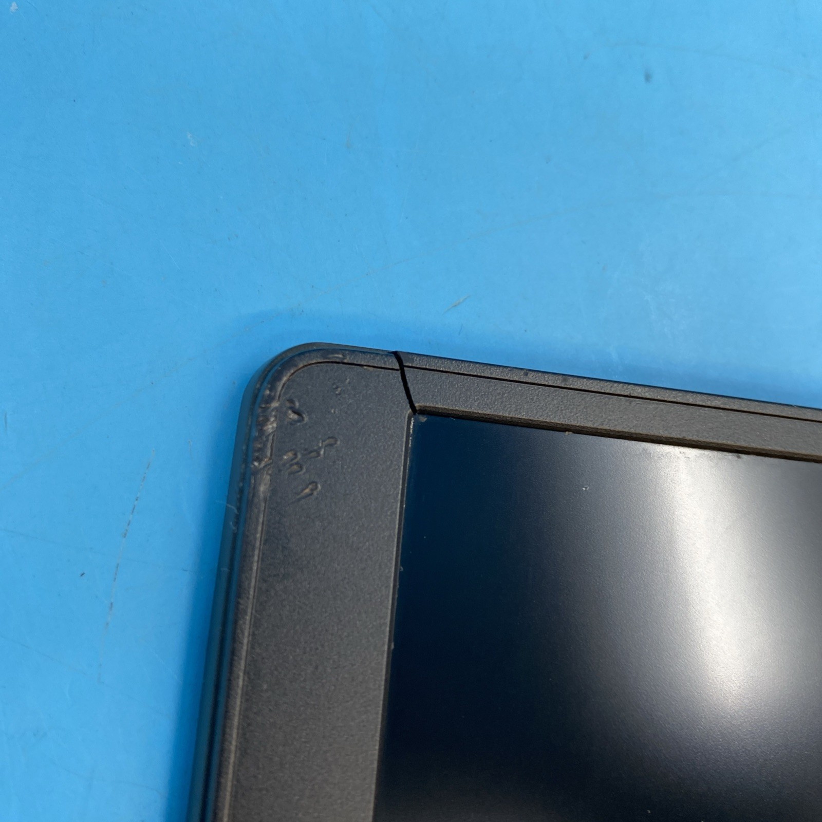 Dell Latitude 7420 | i5-1145G7 | 8GB RAM | 256GB SSD | WIN 11 PRO | 76% BATT