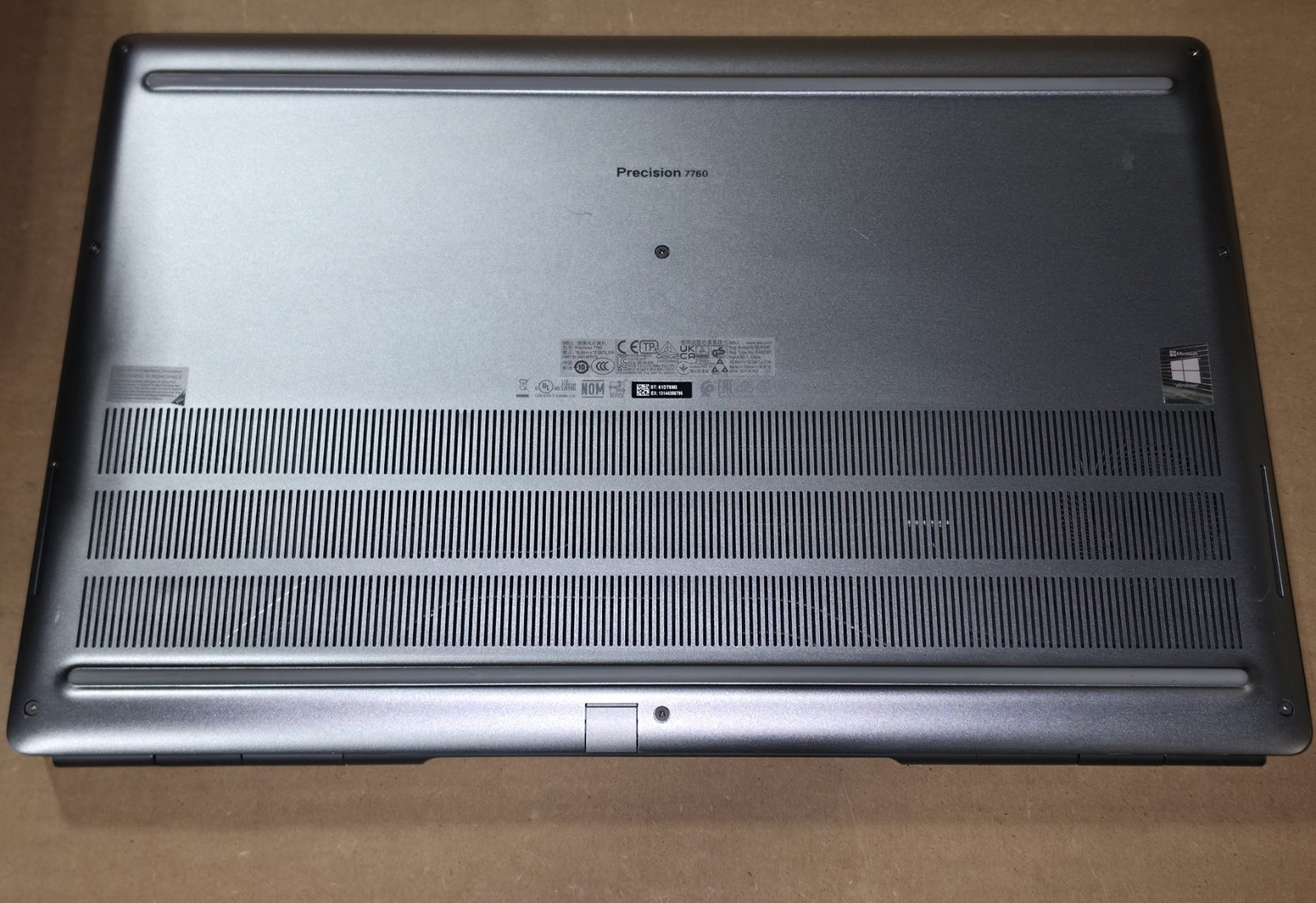 Dell Precision 7760 17″ NVIDIA RTX A3000 40GB Ram 2.5GHz Intel i7-11850H