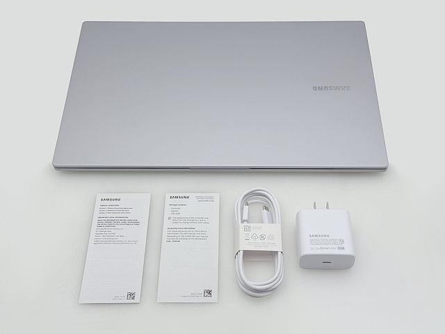 Samsung Galaxy Book4 15.6″ Notebook Core 5 120U 16GB 256GB NP754XGK-KS3US