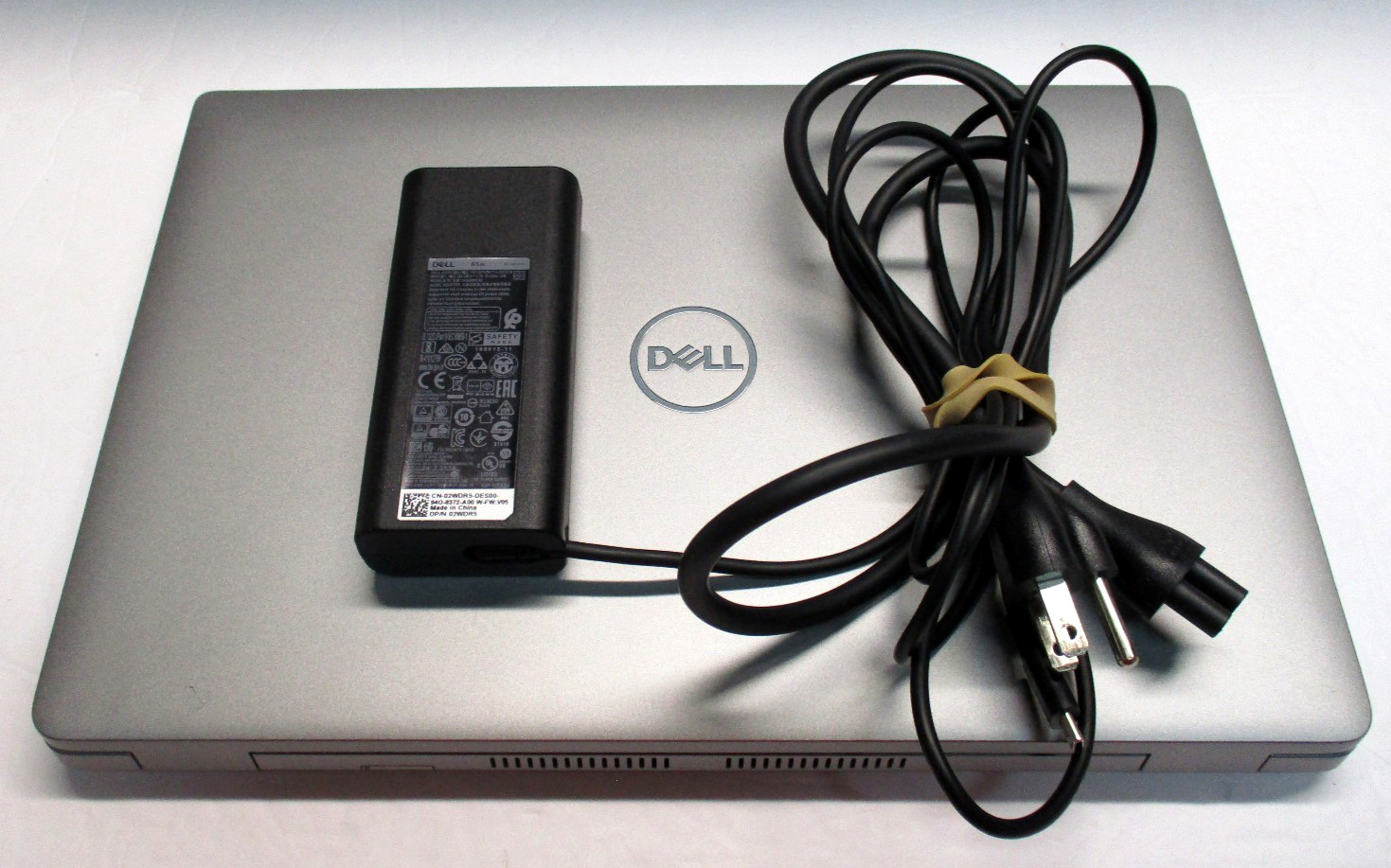 Dell Latitude 5420 14″ i5-1145G7 2.6 GHz 16GB 256GB SSD USB-C Charger/ W11 Pro