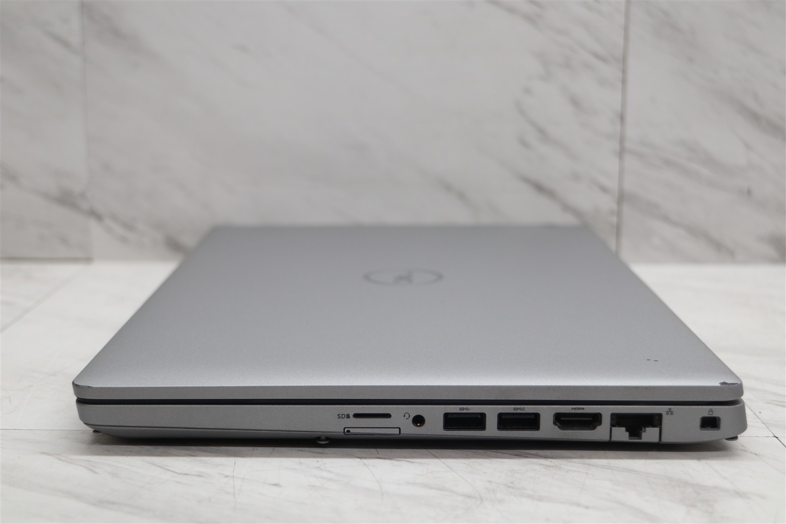 Dell Latitude 5410 14″ i5-10310U 1.7GHz 8GB FHD Laptop 1080p w/ Adapter