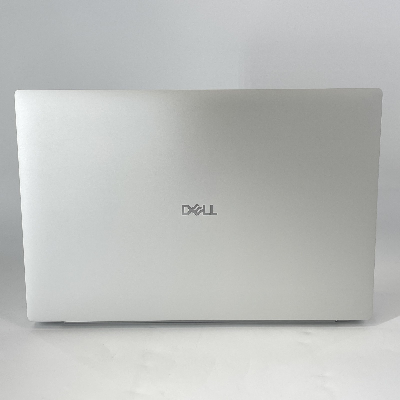 Dell 16 Premium DA16250 16 UHD+ TOUCH 2.GHz Ultra 9 285H 32GB 512GB SSD RTX 5060
