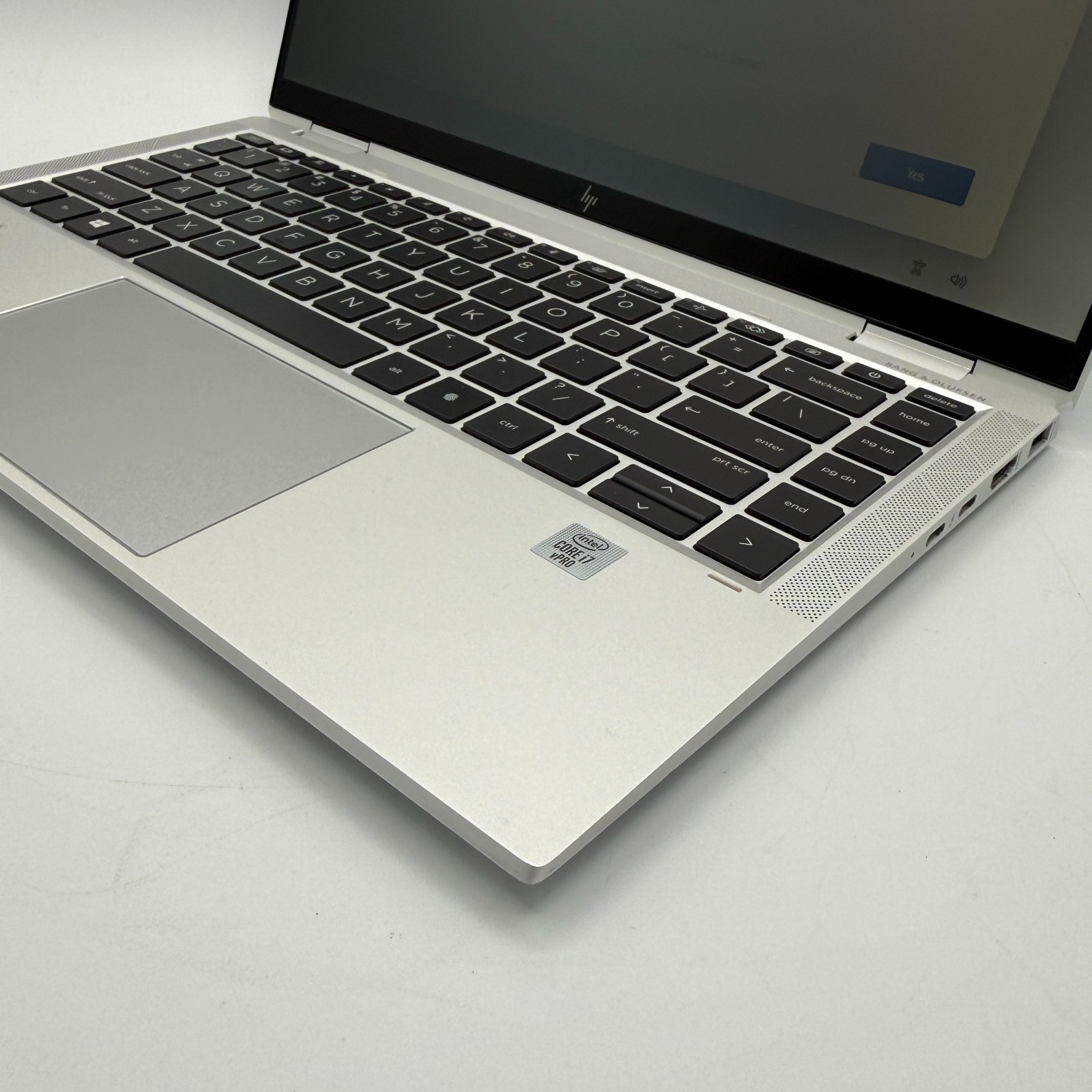HP EliteBook X360 1040 G7 i7-10710U 16GB RAM 256GB m2 14″ Touch Win 11 Very Good