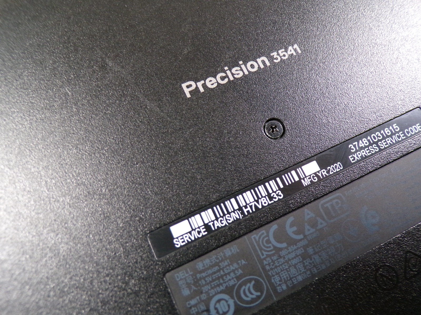 DELL PRECISION 3541 INTEL CORE I5-9400H 2.50GHZ 16GB RAM **NO HD/ NO CADDIE