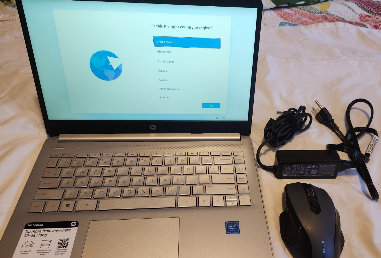 2024–HP Laptop Ultralight 14-dq0760dx Intel Celeron N4120-128 gb (pre-owned)
