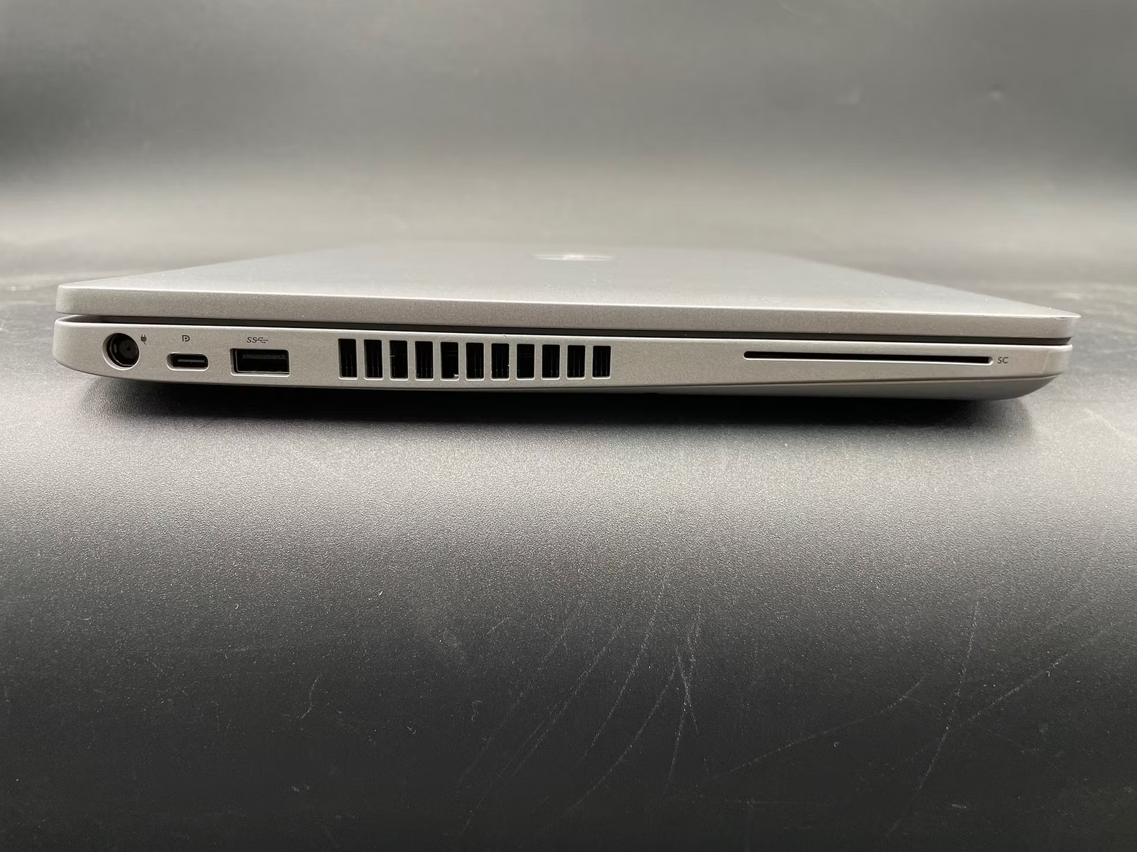 Dell Latitude 5510 Used 15.5″ (i7-10610U-16GB-256GB NVMe)