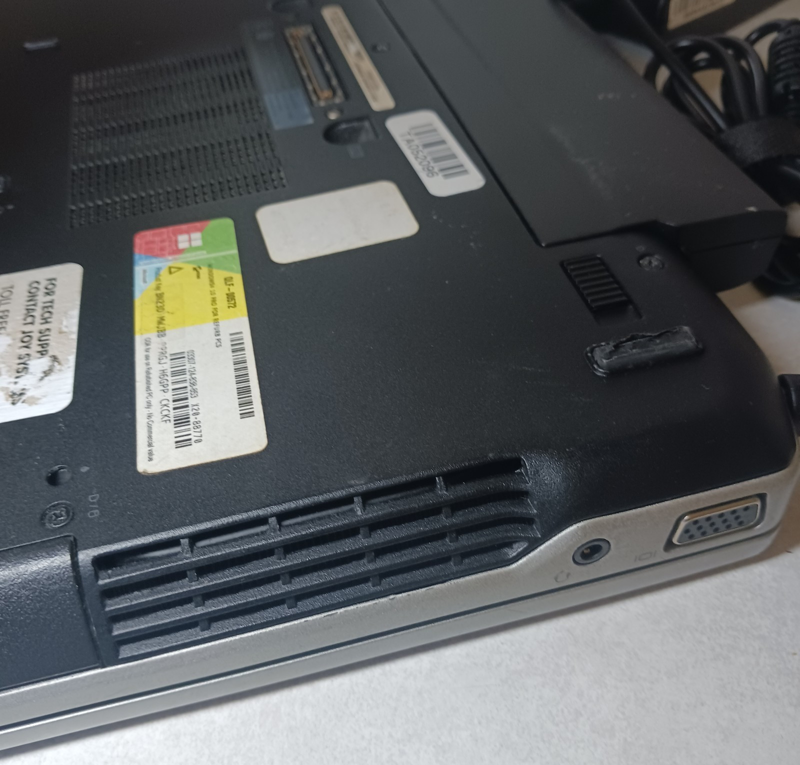 Dell Latitude E6330 14″ Laptop Core i5 -3320M 8GB Windows 10 Pro For Parts
