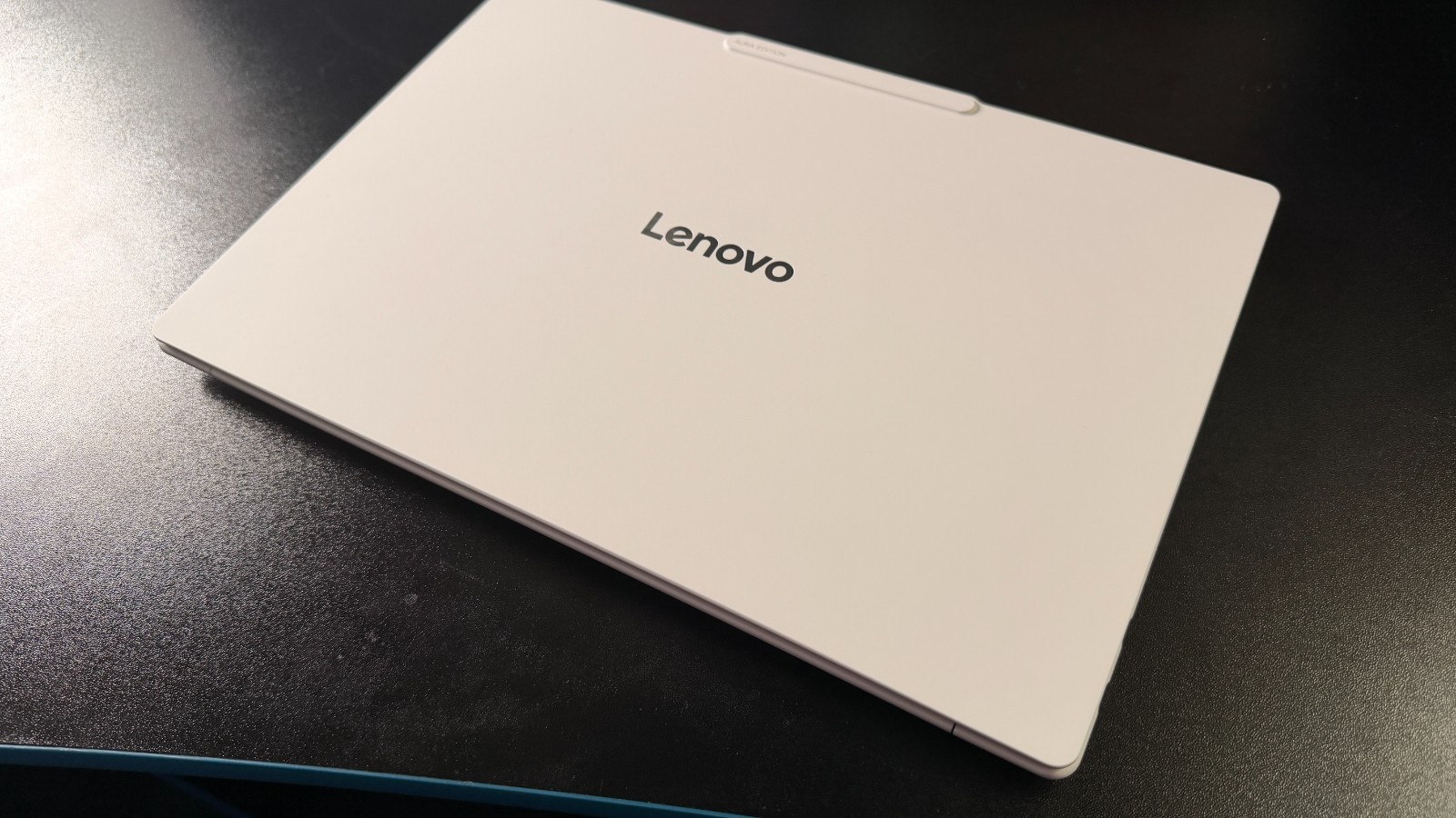 Lenovo Yoga Slim 7i Aura Edition 14 Core Ultra 7 355 32GB 2TB SSD