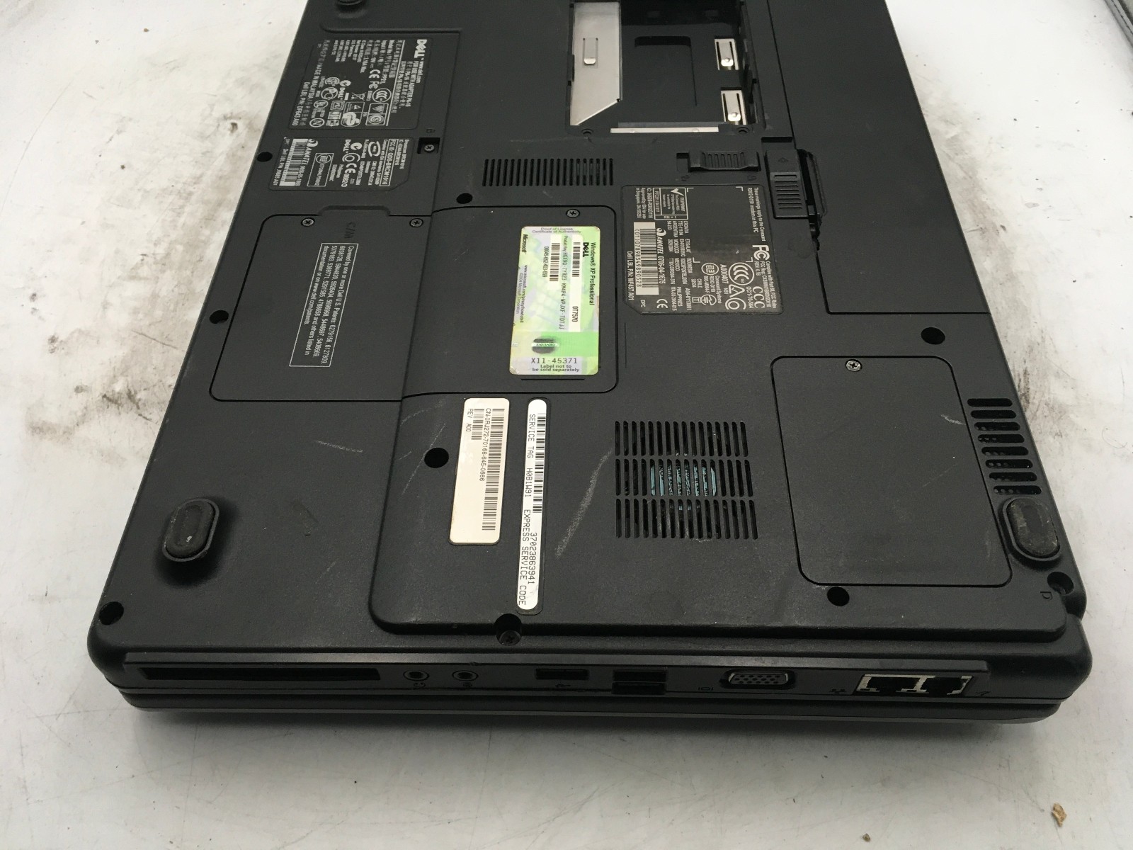 DELL INSPIRON B130 – BOOTS TO BIOS – INTEL PENTIUM M – 512MB RAM – READ DESC -BB