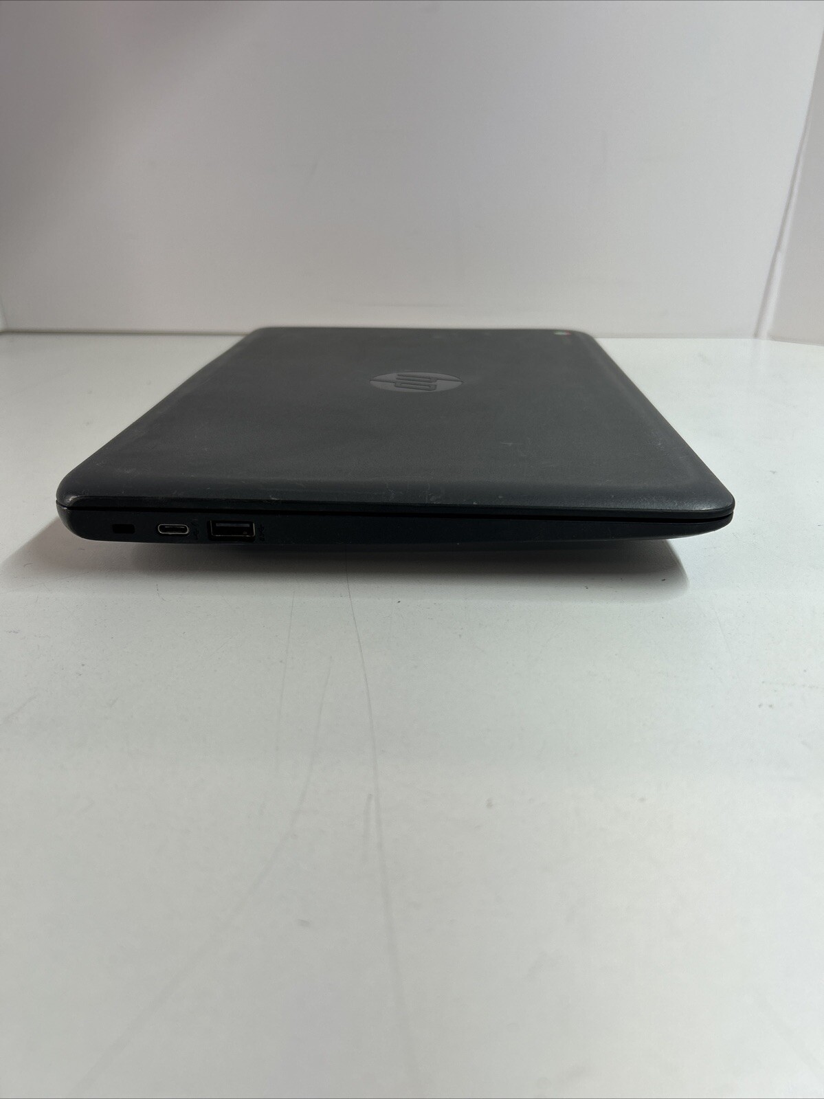 HP Chromebook 11 G6EE Intel Celeron N3350 32GB emmc 4GB RAM Chrome OS