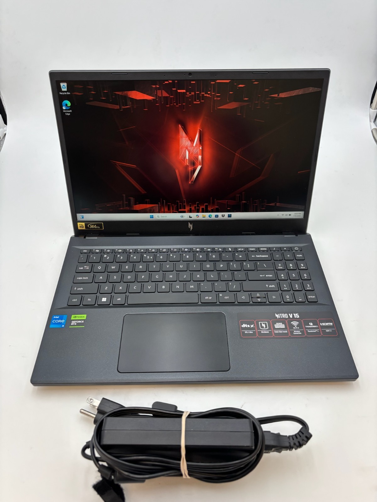 Acer Nitro V 15 ANV15-51 15.6″ 512 GB SSD 16 GB RAM i5-13420H RTX 3050