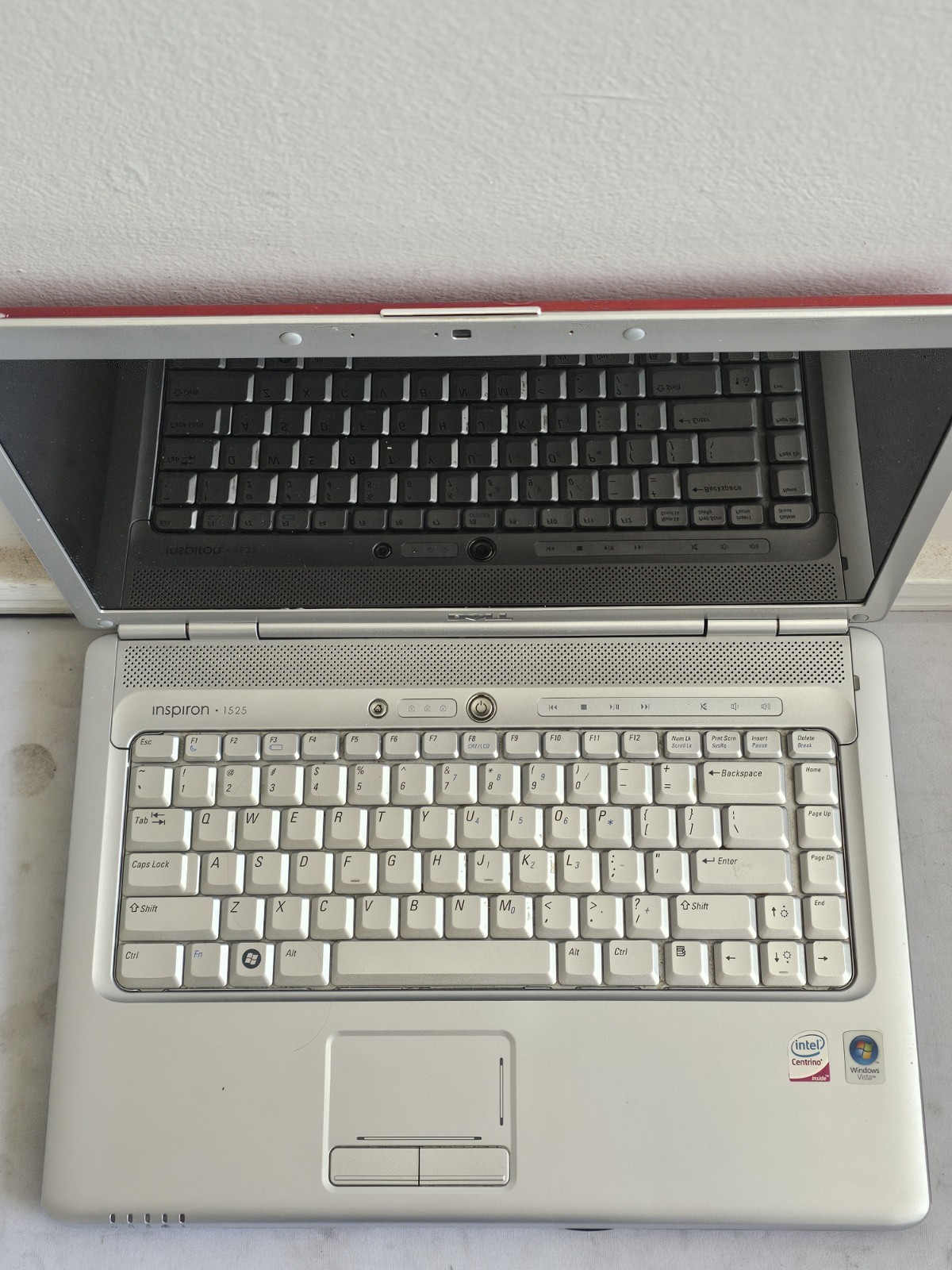 Dell Inspiron 1525 Laptop – Intel Duo 06FD – 3GB RAM – BAD BATT – Parts – READ