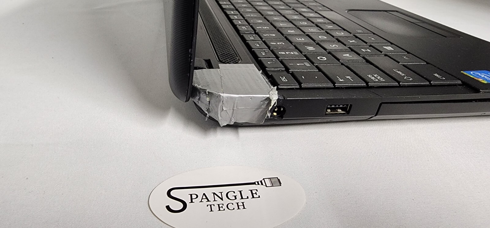 Toshiba Satellite C55-A5105 / Intel Celeron N2820 @ 2.13GHz / Read – AS-IS