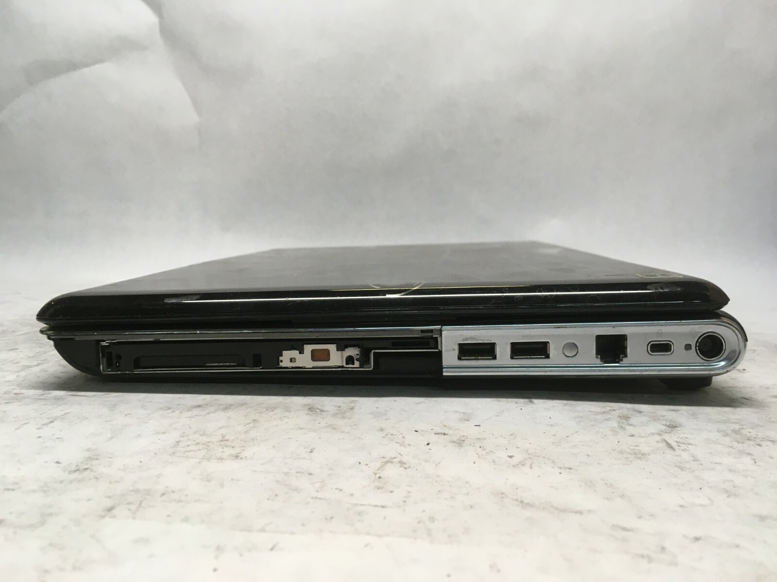HP Pavilion dv6-1355dx 15″ [AS IS/FOR PARTS] Intel Core 2 Duo T6600 2.2 GHz
