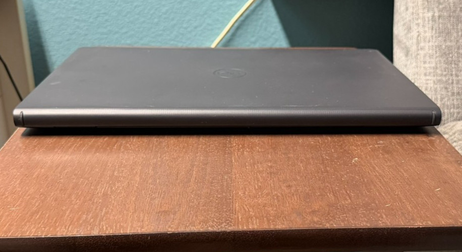 Dell Vostro 15 3520 Laptop i5-1334U 32GB RAM 1TB NVMe Windows 11 Pro w/Charger